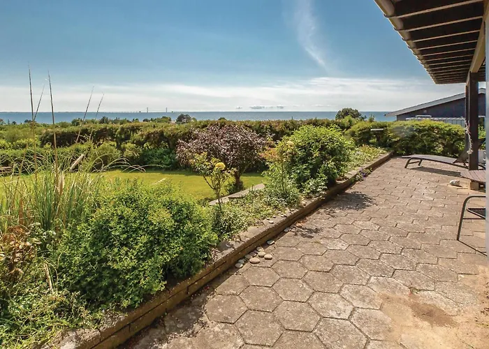 Semesterbostad Kloverbakken *